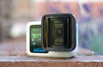 GoPro’s Anamorphic lens makes it straightforward to get trendy cinematic motion pictures