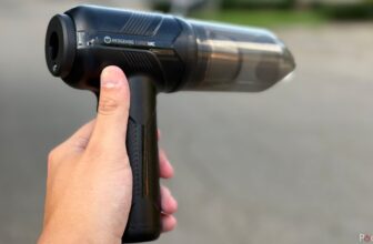 This handheld automobile vacuum made my journey cleansing a breeze