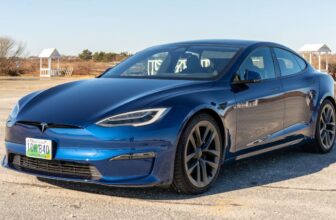 Ford, GM, and Tesla to make higher, cheaper batteries